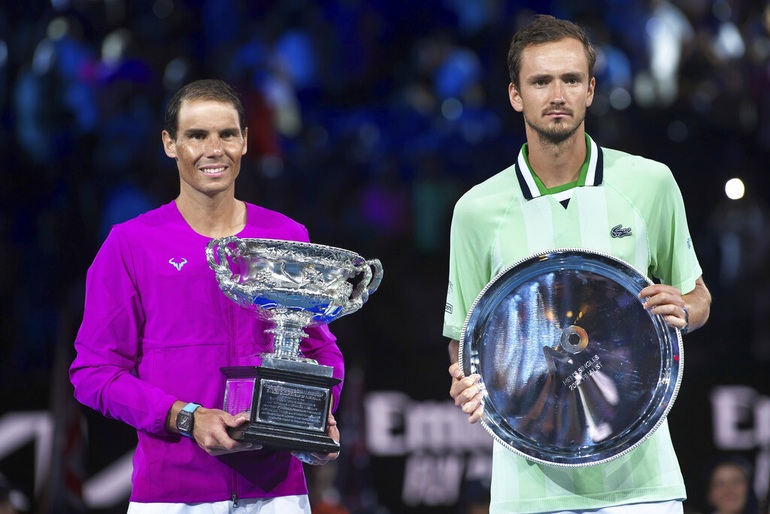 Nadal: Medvedev sẽ sớm lên ngôi số một thế giới - 1 Nadal: Medvedev sẽ sớm lên ngôi số một thế giới - 1