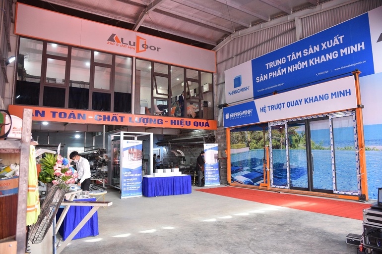 Nhôm Khang Minh khai trương trung tâm sản xuất tại Đà Nẵng - 2 Nhôm Khang Minh khai trương trung tâm sản xuất tại Đà Nẵng - 2