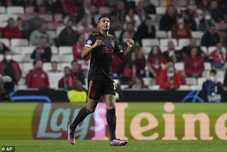 Hai lần dẫn trước, Ajax vẫn bị cầm hòa trên sân Benfica - 5