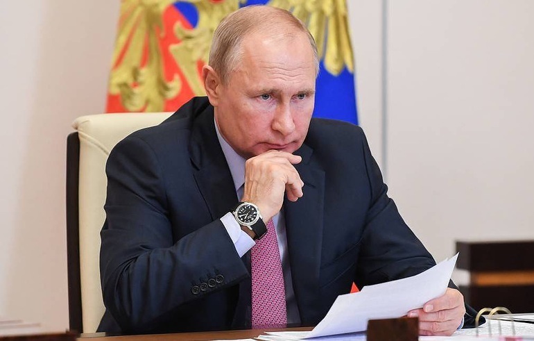Tổng thống Putin kêu gọi quân nhân Ukraine buông vũ khí, rời vùng chiến sự - 1 Tổng thống Putin kêu gọi quân nhân Ukraine buông vũ khí, rời vùng chiến sự - 1