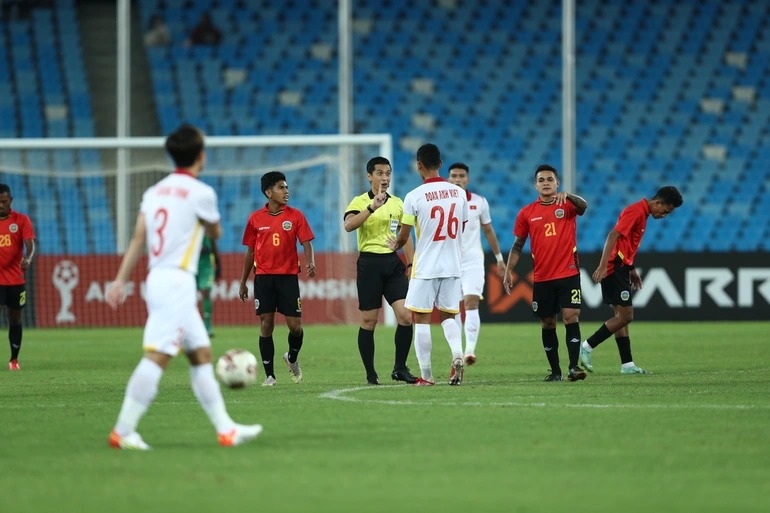 HLV Timor Leste khen ngợi tinh thần thi đấu của U23 Việt Nam - 1