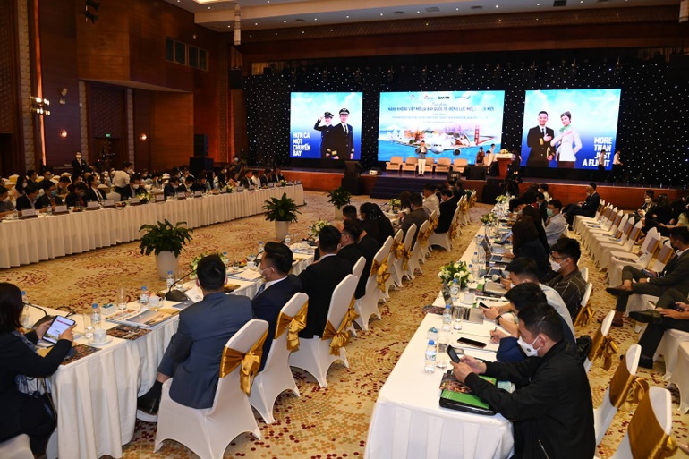 Triển vọng của hàng không Việt khi mở lại đường bay quốc tế - 2 Triển vọng của hàng không Việt khi mở lại đường bay quốc tế - 2