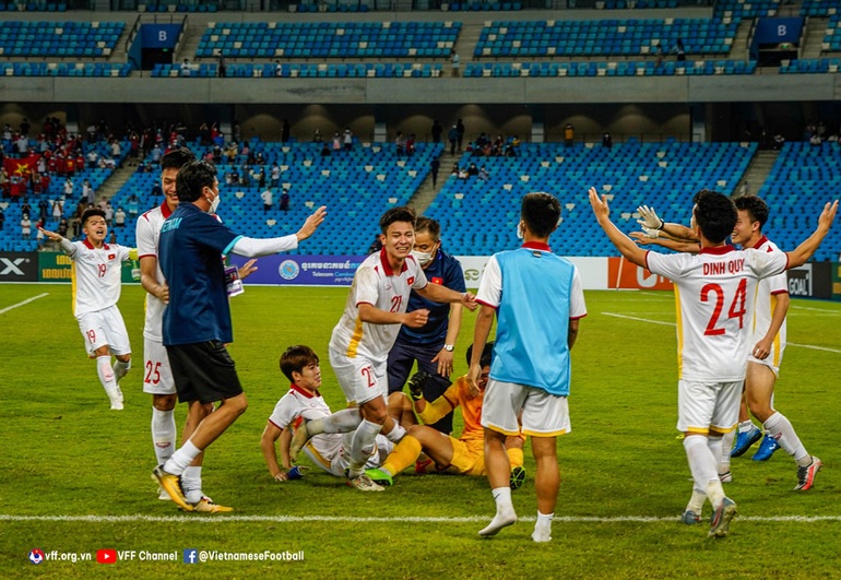 Ba cầu thủ khỏi Covid-19, U23 Việt Nam không lo bị xử thua Thái Lan - 1 Ba cầu thủ khỏi Covid-19, U23 Việt Nam không lo bị xử thua Thái Lan - 1