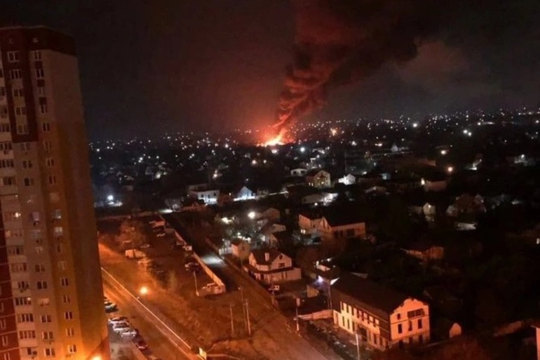 Thủ đô Kiev chìm trong khói lửa chiến sự - 1