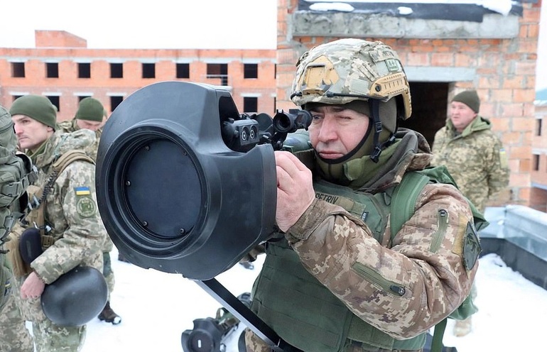 Dàn vũ khí đáng gờm của quân đội Ukraine - 2 Dàn vũ khí đáng gờm của quân đội Ukraine - 2