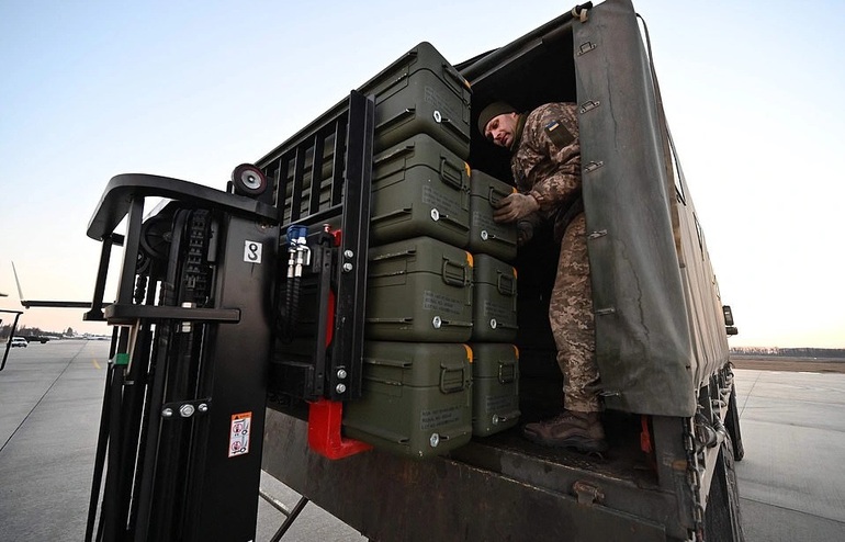 Dàn vũ khí đáng gờm của quân đội Ukraine - 3 Dàn vũ khí đáng gờm của quân đội Ukraine - 3