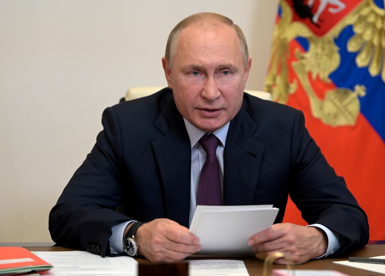 Mỹ - EU phong tỏa tài sản của Tổng thống Putin, Nga phản bác - 1