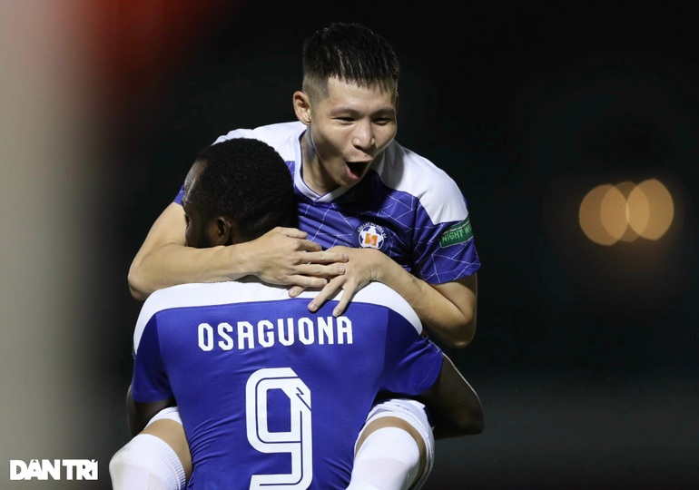 Bị dẫn hai bàn, Sài Gòn FC ngược dòng hòa SHB Đà Nẵng - 2 Bị dẫn hai bàn, Sài Gòn FC ngược dòng hòa SHB Đà Nẵng - 2