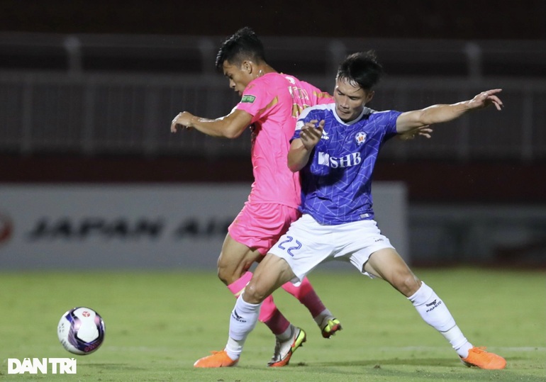 Bị dẫn hai bàn, Sài Gòn FC ngược dòng hòa SHB Đà Nẵng - 5 Bị dẫn hai bàn, Sài Gòn FC ngược dòng hòa SHB Đà Nẵng - 5