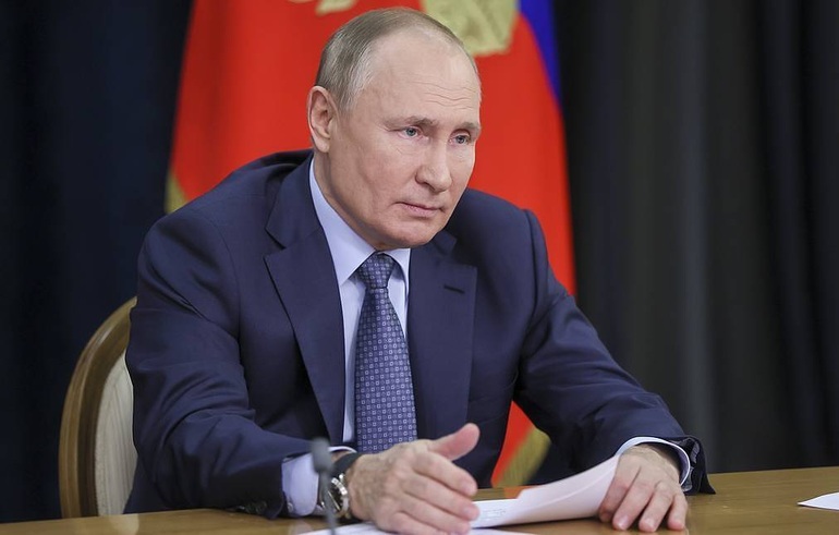 Tổng thống Putin bất ngờ đặt lực lượng hạt nhân vào tình trạng báo động cao - 1