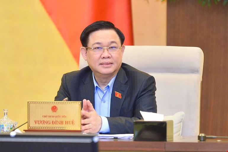 Chủ tịch Quốc hội yêu cầu giám sát tình hình tài chính lọc dầu Nghi Sơn - 1