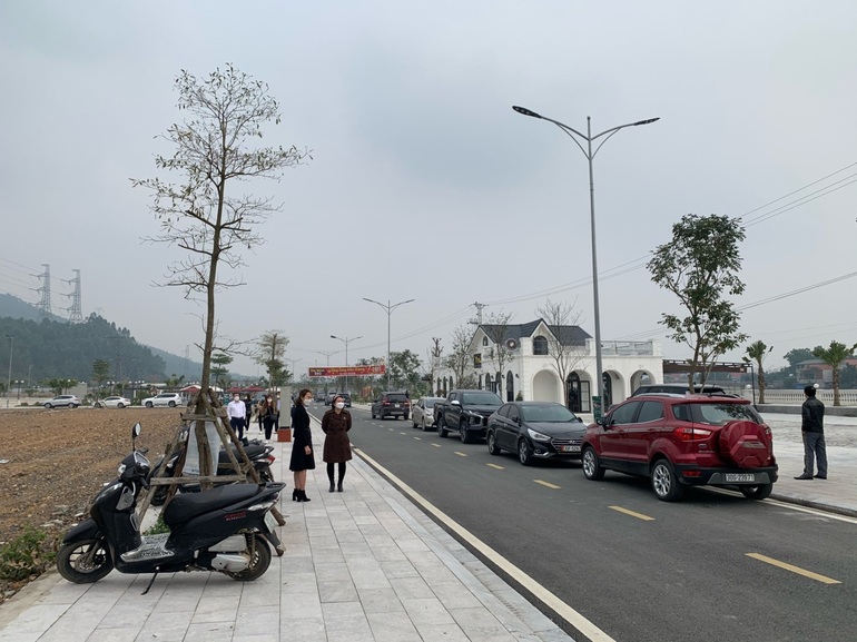 Dự án Thanh Sơn Riverside Garden tại Phú Thọ hút khách trong ngày ra mắt - 3 Dự án Thanh Sơn Riverside Garden tại Phú Thọ hút khách trong ngày ra mắt - 3