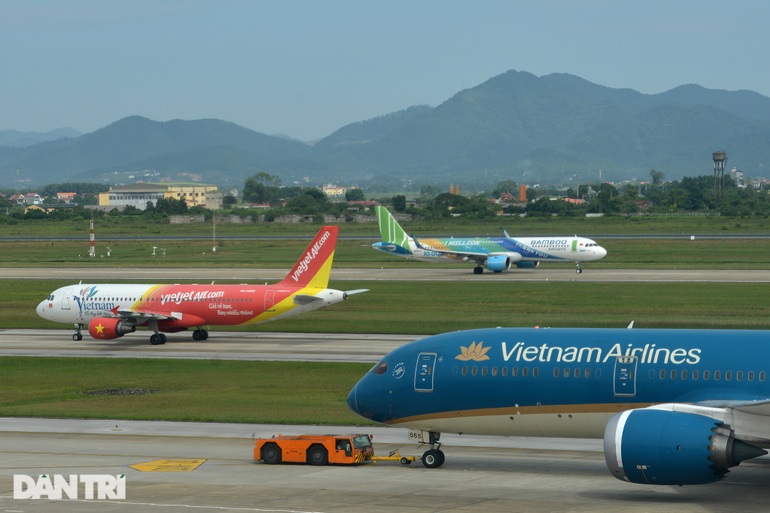 Dự kiến 5 địa điểm máy bay đón người Việt rời Ukraine - 1