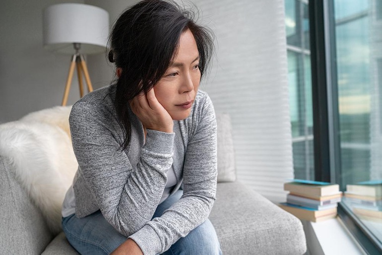 Phụ nữ là đối tượng dễ bị tấn công bởi cơn bão hậu Covid - 1 Phụ nữ là đối tượng dễ bị tấn công bởi cơn bão hậu Covid - 1