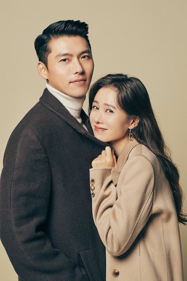 On the eve of the super wedding, beautiful sister Son Ye Jin shows off a series of charming photos - 12
