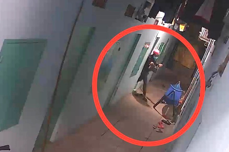 Đi ngủ quên chốt cửa, tài sản tích góp suốt 10 năm bị trộm sạch - 2 Đi ngủ quên chốt cửa, tài sản tích góp suốt 10 năm bị trộm sạch - 2