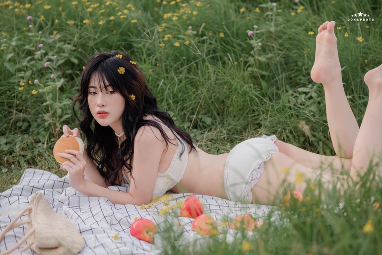 Sexy không phải hư, kín cổng cao tường chưa chắc đã ngoan - 2 Sexy không phải hư, kín cổng cao tường chưa chắc đã ngoan - 2