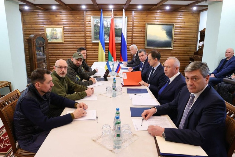 Nga tiết lộ lý do Ukraine từ chối đàm phán chấm dứt xung đột - 1