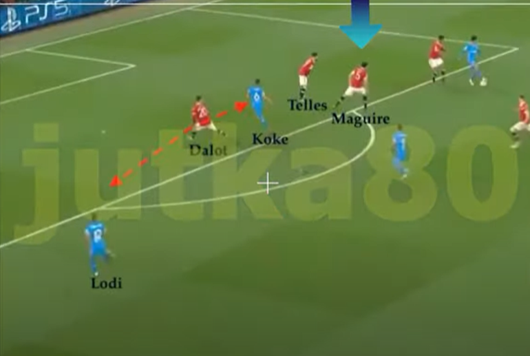 Maguire tấu hài suýt làm C.Ronaldo… gãy răng, CĐV đòi đuổi khỏi sân - 5 Maguire tấu hài suýt làm C.Ronaldo… gãy răng, CĐV đòi đuổi khỏi sân - 5