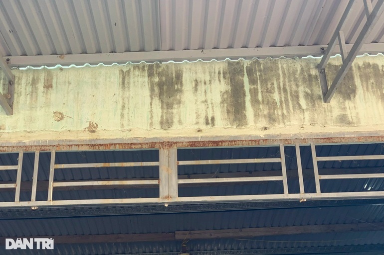 Gần 100 cô trò vùng cao mong bạn đọc Báo Dân trí giúp thoát cảnh học nhờ - 7 Gần 100 cô trò vùng cao mong bạn đọc Báo Dân trí giúp thoát cảnh học nhờ - 7