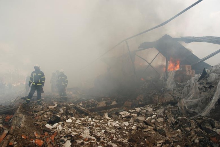 Khói lửa bom đạn bủa vây Ukraine sau 3 tuần chiến sự - 6