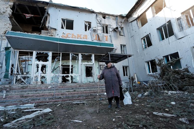 Khói lửa bom đạn bủa vây Ukraine sau 3 tuần chiến sự - 8