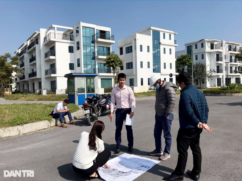 Bắc Giang siết chặt dự án bán lúa non, cấm công chứng khống - 1 Bắc Giang siết chặt dự án bán lúa non, cấm công chứng khống - 1