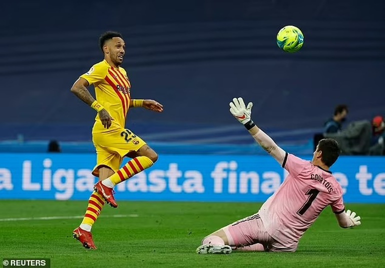 HLV Xavi sốc khi chứng kiến Barcelona thắng đậm Real Madrid - 1 HLV Xavi sốc khi chứng kiến Barcelona thắng đậm Real Madrid - 1