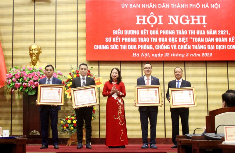 Tập đoàn HDMon Holdings nhận Huân chương lao động hạng Ba - 1 Tập đoàn HDMon Holdings nhận Huân chương lao động hạng Ba - 1