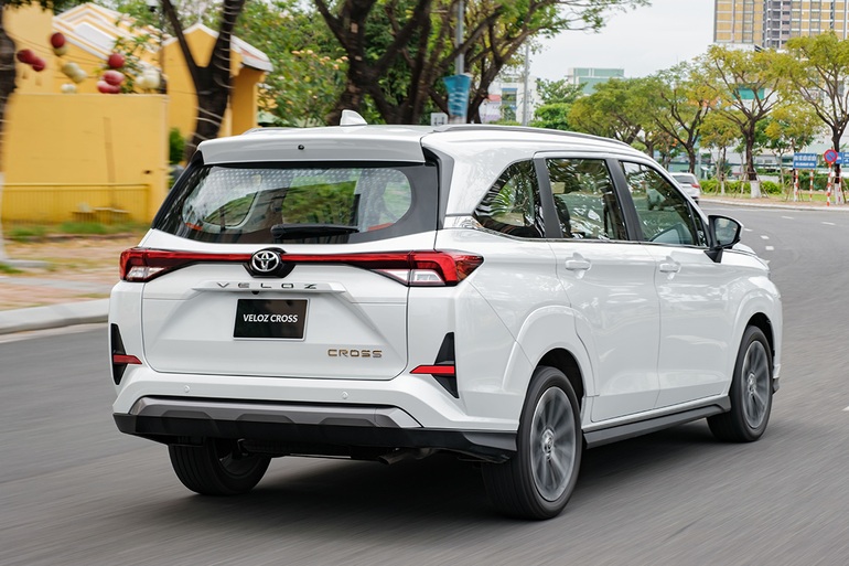 Avanza Premio và Veloz Cross - Bộ đôi MPV mới có giá từ 548 triệu đồng - 3