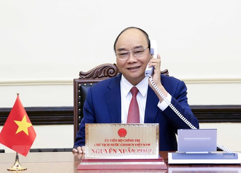 Chủ tịch nước Nguyễn Xuân Phúc mời tân Tổng thống Hàn Quốc thăm Việt Nam - 1