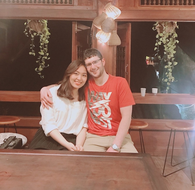 Chuyện tình sét đánh, gặp là cưới của 9X Việt với chồng Tây hơn 10 tuổi - 2 Chuyện tình sét đánh, gặp là cưới của 9X Việt với chồng Tây hơn 10 tuổi - 2