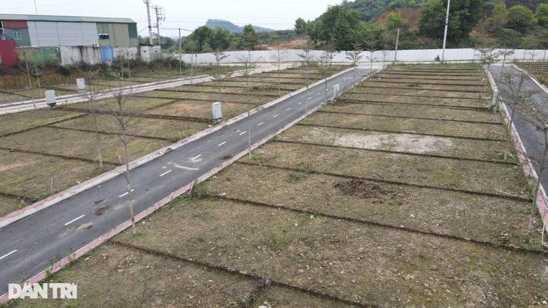 Loạn phân lô bán nền núp bóng tách thửa, Hà Nội chỉ đạo siết chặt - 1 Loạn phân lô bán nền núp bóng tách thửa, Hà Nội chỉ đạo siết chặt - 1