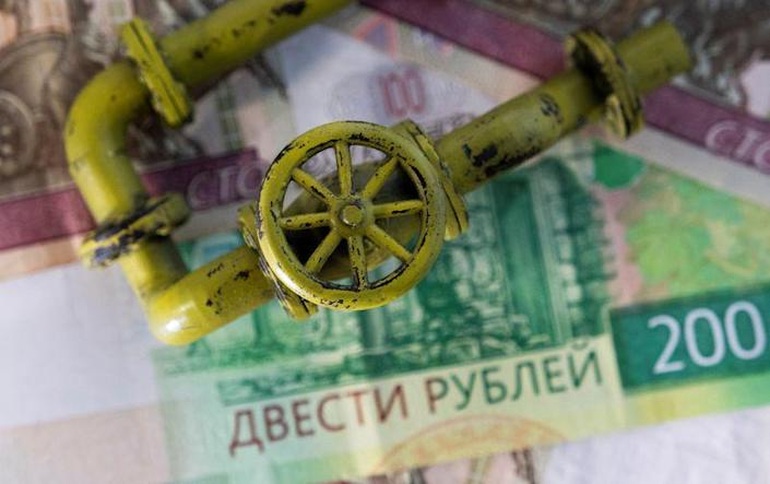 What happens when Russia demands to pay for gas in rubles?  - first