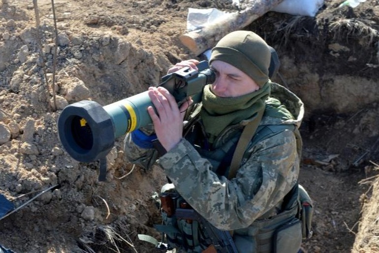 The arsenal is about to run out, Ukraine calls for aid of 1,000 missiles per day - 1