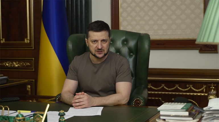 The President of Ukraine announced that he would not exchange territory for peace - 1