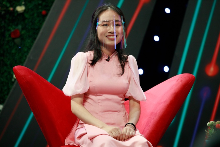 Chàng trai sợ ma, đem tặng hoa héo mà vẫn cua được bạn gái - 2 Chàng trai sợ ma, đem tặng hoa héo mà vẫn cua được bạn gái - 2