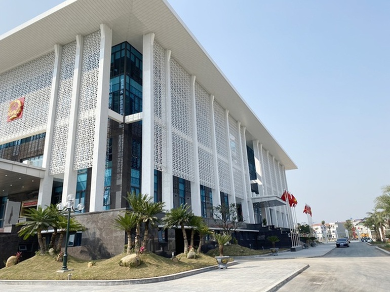 Hà Nội: Trưởng phòng Tư pháp quận liên đới biến đất công thành đất ông - 1 Hà Nội: Trưởng phòng Tư pháp quận liên đới biến đất công thành đất ông - 1