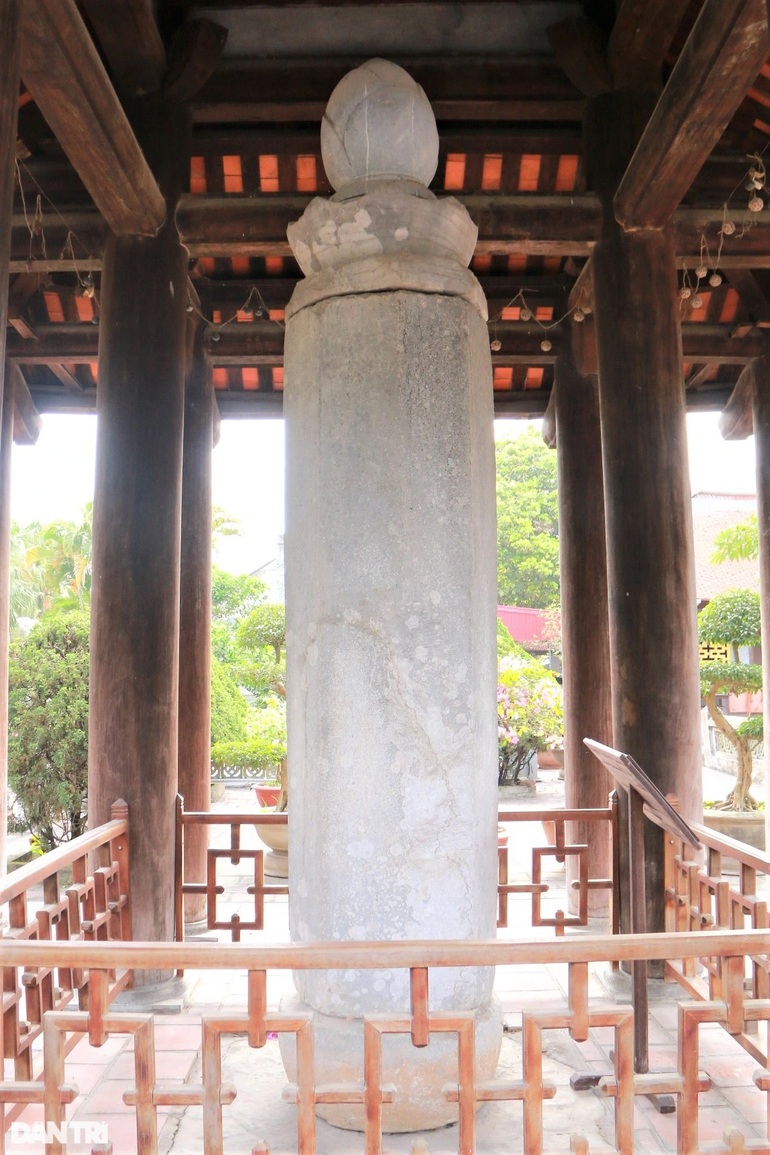 Cột kinh Phật 1.000 tuổi nặng 4,5 tấn ở cố đô Hoa Lư có gì đặc biệt? - 2