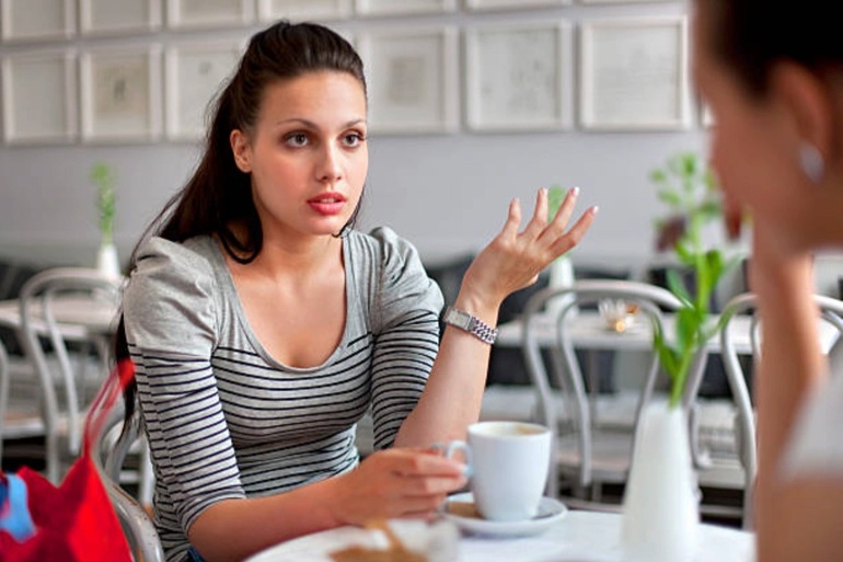 Chồng của bạn thân ngoại tình, nhưng cô ấy lại nổi đóa với tôi - 1