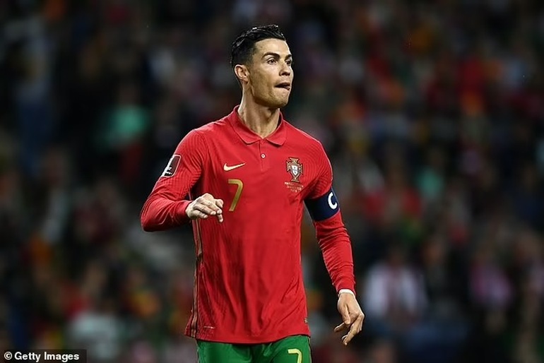 C.Ronaldo: Bồ Đào Nha sẽ không ngồi nhà xem World Cup qua tivi - 3