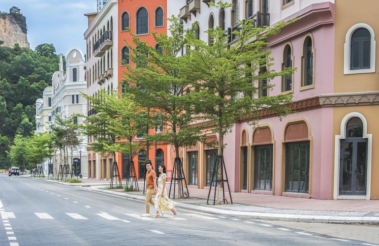 Kỳ quan 4 mùa tạo đà cho địa ốc Quảng Ninh thăng hạng - 4 Kỳ quan 4 mùa tạo đà cho địa ốc Quảng Ninh thăng hạng - 4