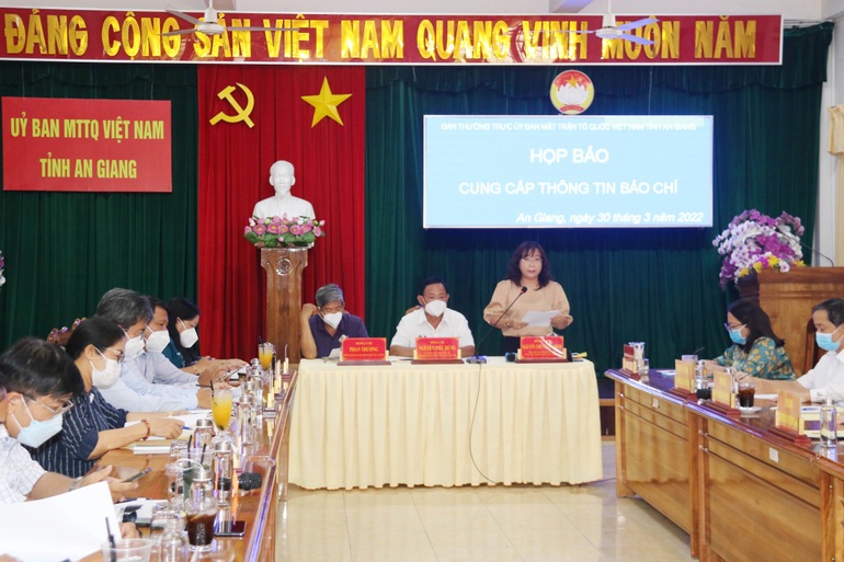 An Giang nói gì về việc lấy quỹ phòng chống Covid-19 gửi ngân hàng? - 1 An Giang nói gì về việc lấy quỹ phòng chống Covid-19 gửi ngân hàng? - 1