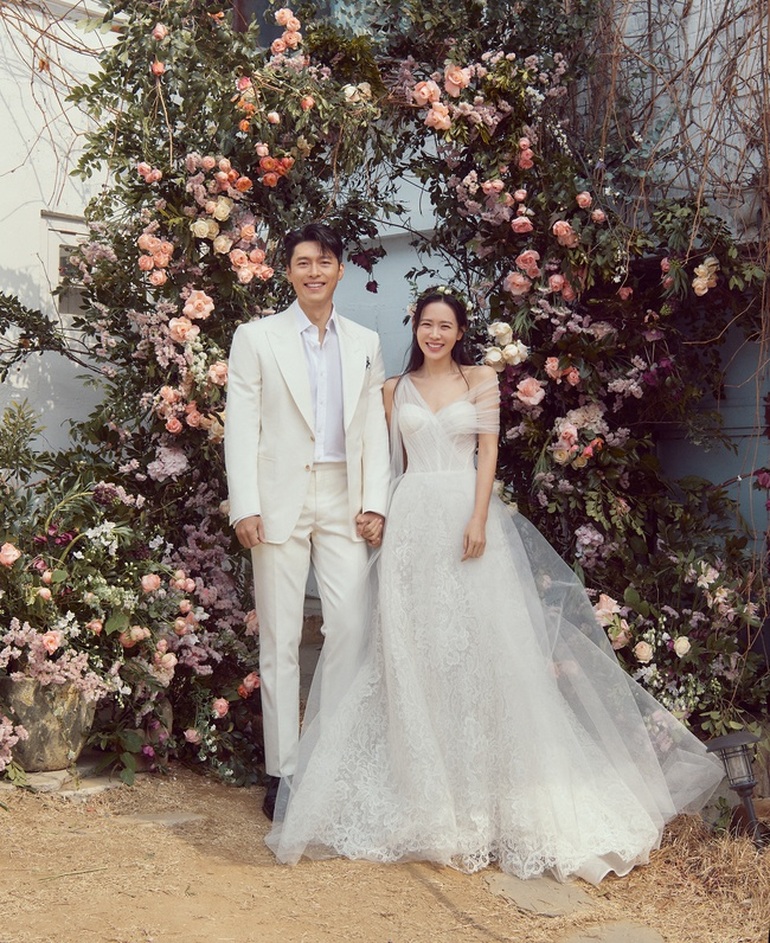 Choáng ngợp chụp ảnh cô dâu đơn trong studio Hàn Quốc đẹp như cổ tích