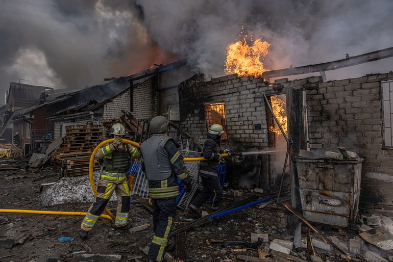 Ukraine thiệt hại 565 tỷ USD, mất nhiều năm hồi phục sau chiến sự - 1 Ukraine thiệt hại 565 tỷ USD, mất nhiều năm hồi phục sau chiến sự - 1