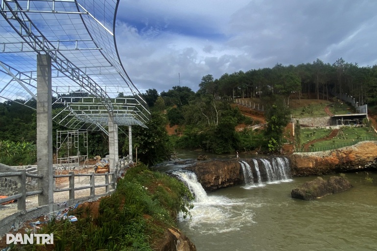 Công trình trái phép- Đắk Nông- Trung Tấn-1.jpg