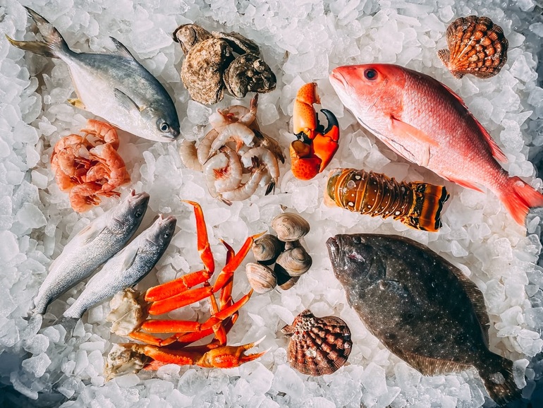 Những loại hải sản nào chứa hàm lượng asen pentavalent cao?
