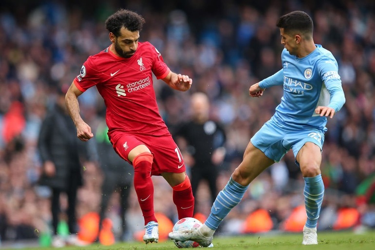 Man City hòa Liverpool sau màn rượt đuổi nghẹt thở - 1