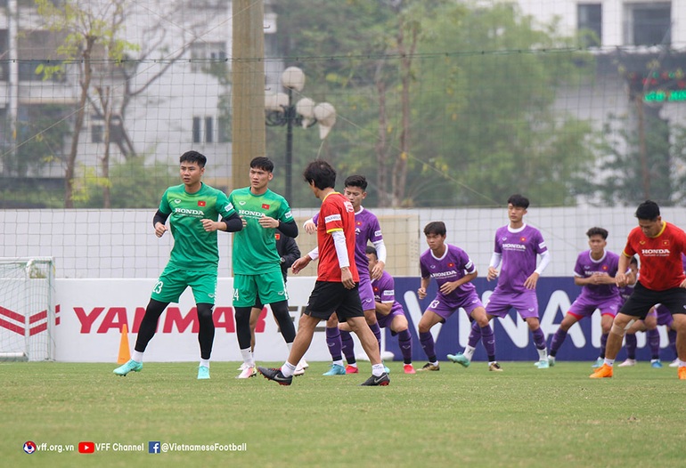 U23 Việt Nam vắng 20 cầu thủ, chờ đấu U20 Hàn Quốc - 4 U23 Việt Nam vắng 20 cầu thủ, chờ đấu U20 Hàn Quốc - 4