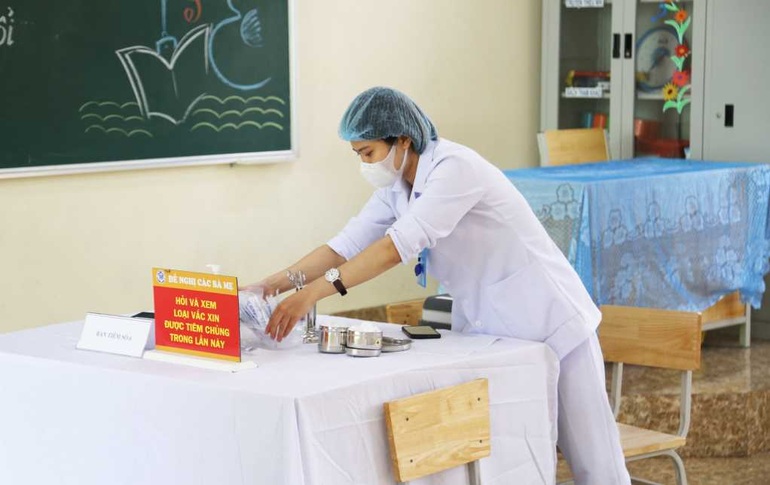 Khởi động tiêm vaccine phòng Covid - 19 cho trẻ từ 5 đến dưới 12 tuổi - 2 Khởi động tiêm vaccine phòng Covid - 19 cho trẻ từ 5 đến dưới 12 tuổi - 2
